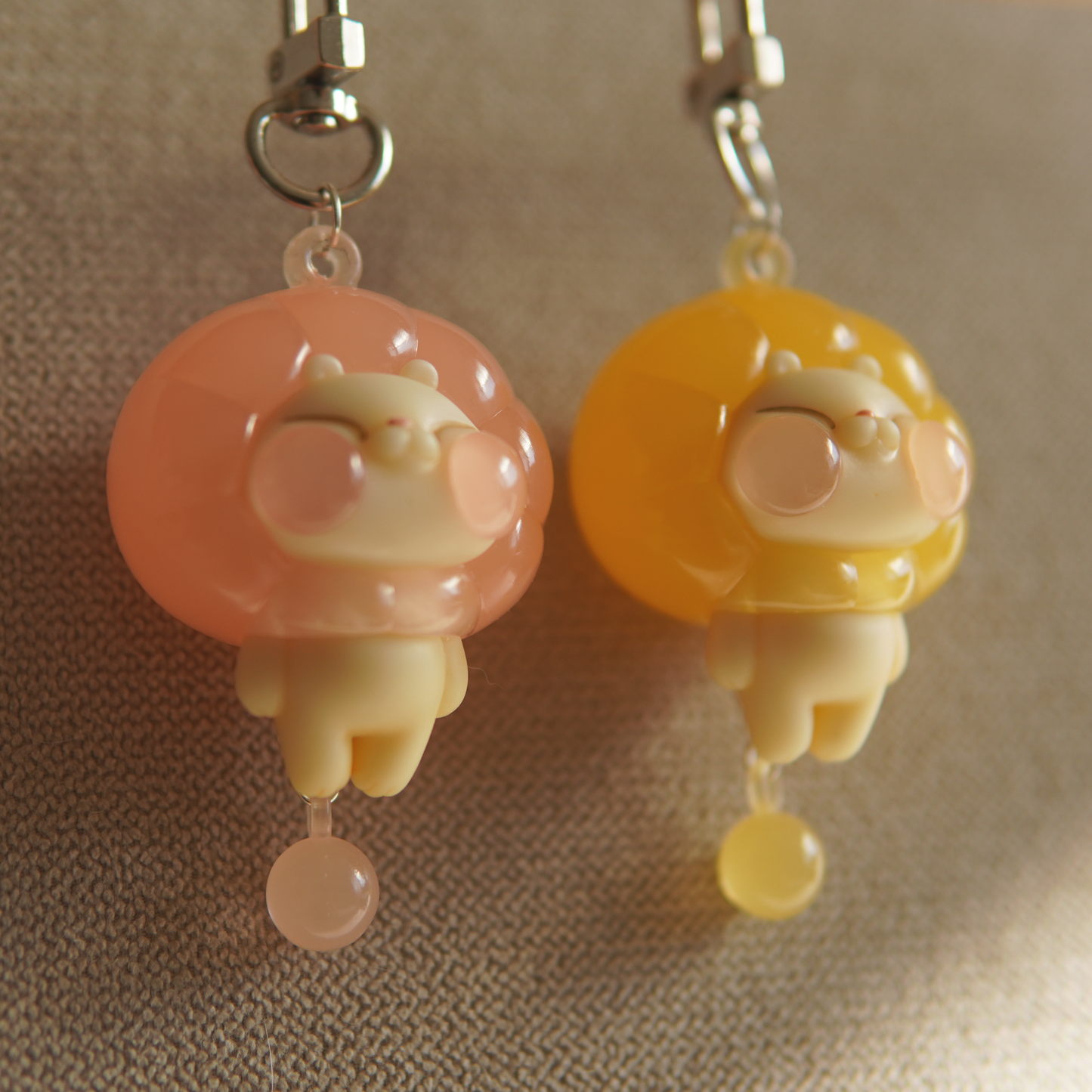 Jelly Lion Keychain | Peach