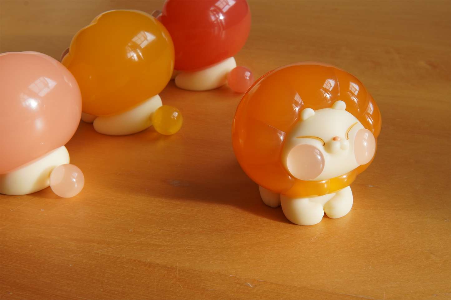 Mini Chilling Jelly Lion | Strawberry